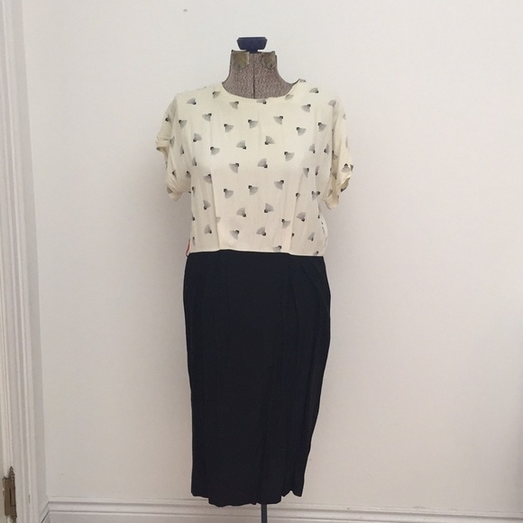 Black & white geometric patterned dress - Picture 2 of 5